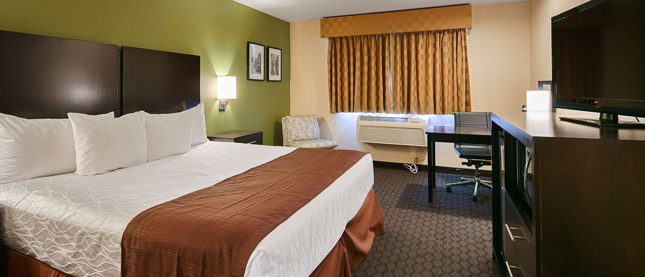 Beautiful King Bed Room